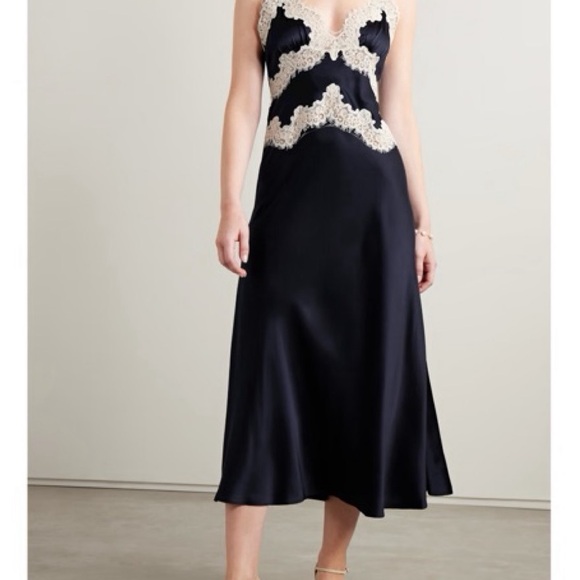 Doen Dresses & Skirts - ISO Doen Obelia Small